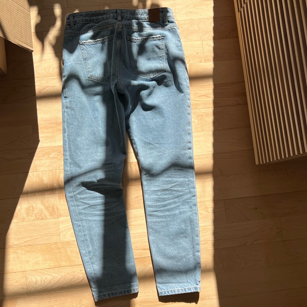 Zara Skinny/Straight Light Blue Jeans